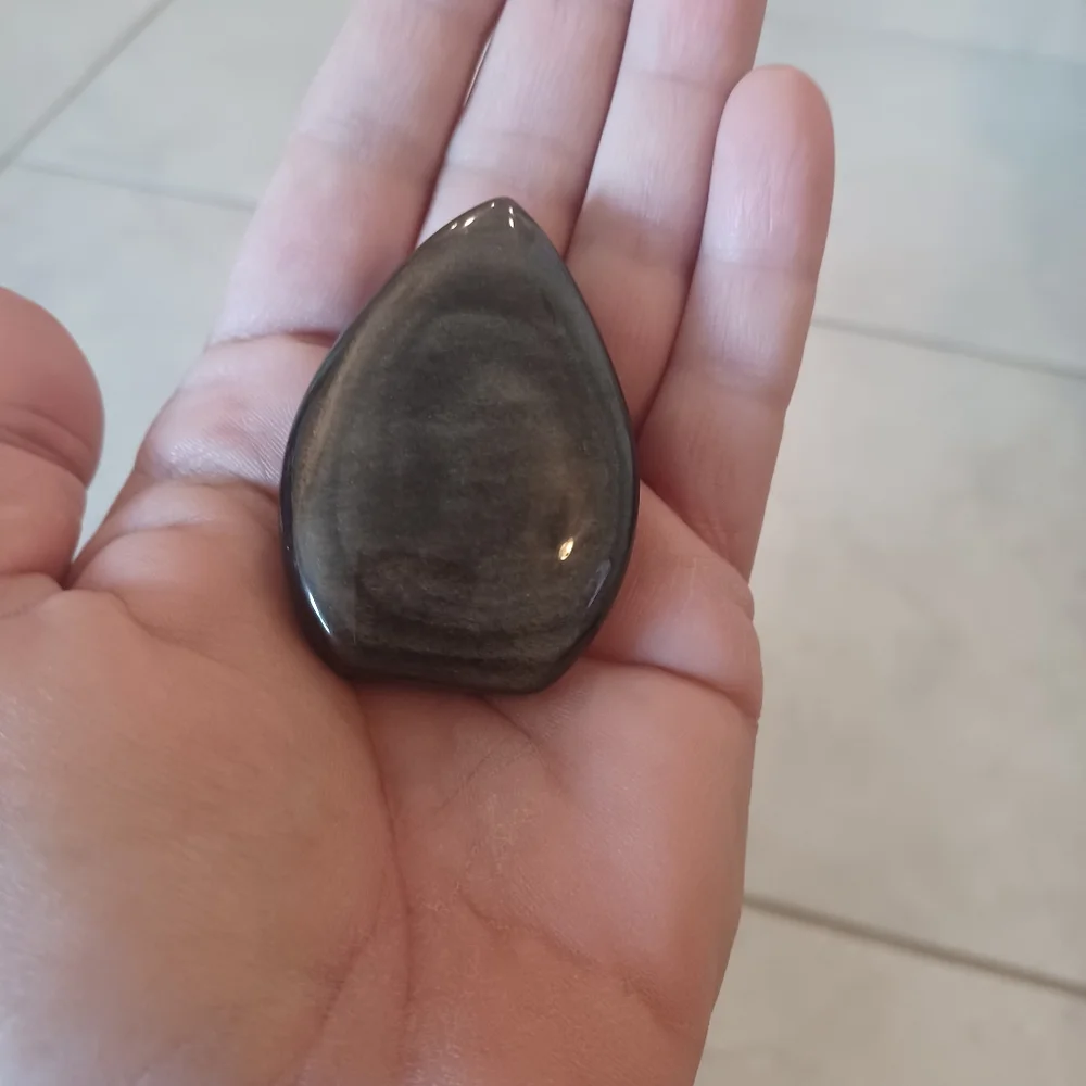 Natural Silver Flash Obsidian Stand-up Freeform Crystal - Picture 12 of 12
